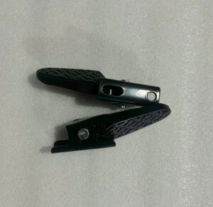 GÁC CHÂN XE ĐẠP INOX